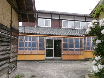 R8-1 外観