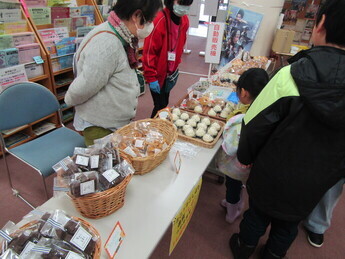 軽食販売の様子