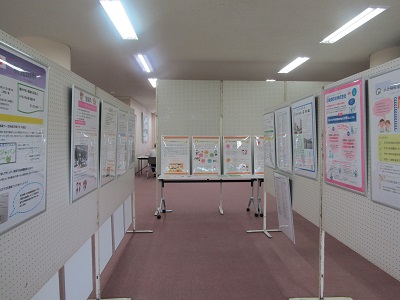 パネル展