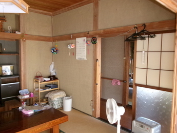 R7-2 居間